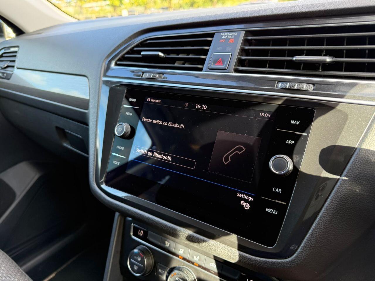 Volkswagen Tiguan Allspace view 45