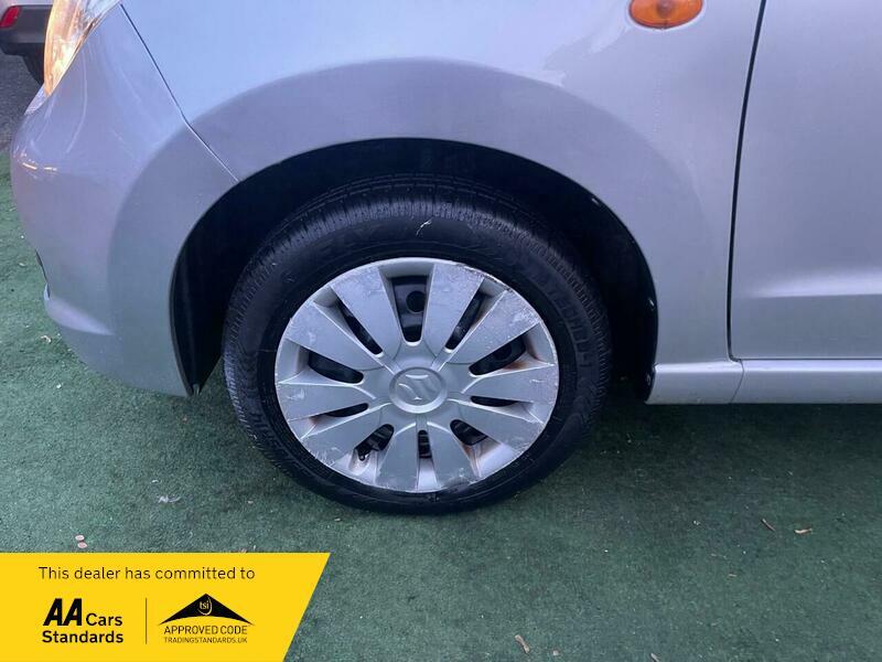 2014 Suzuki Alto image 45