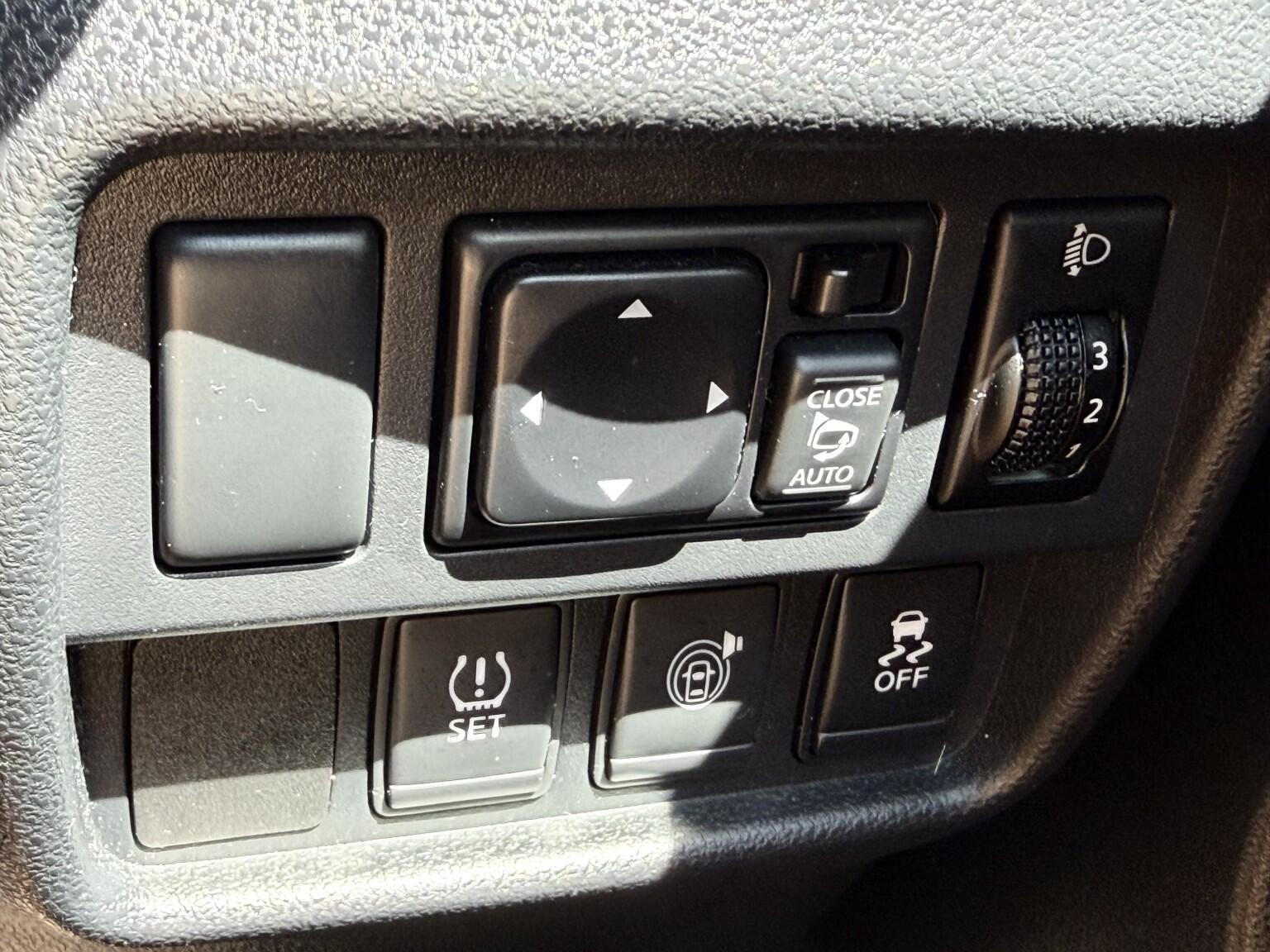 Nissan Juke view 27