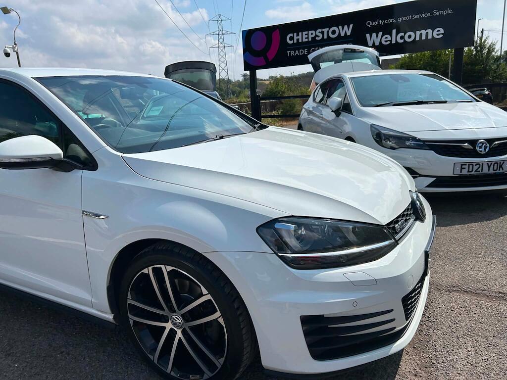 Volkswagen Golf view 7