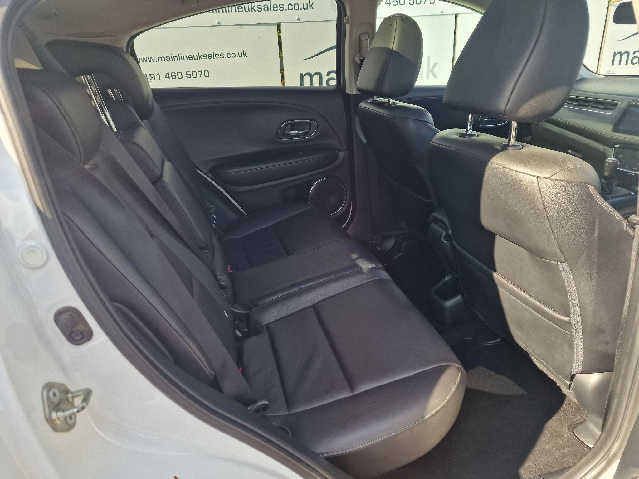 Honda HR-V view 30