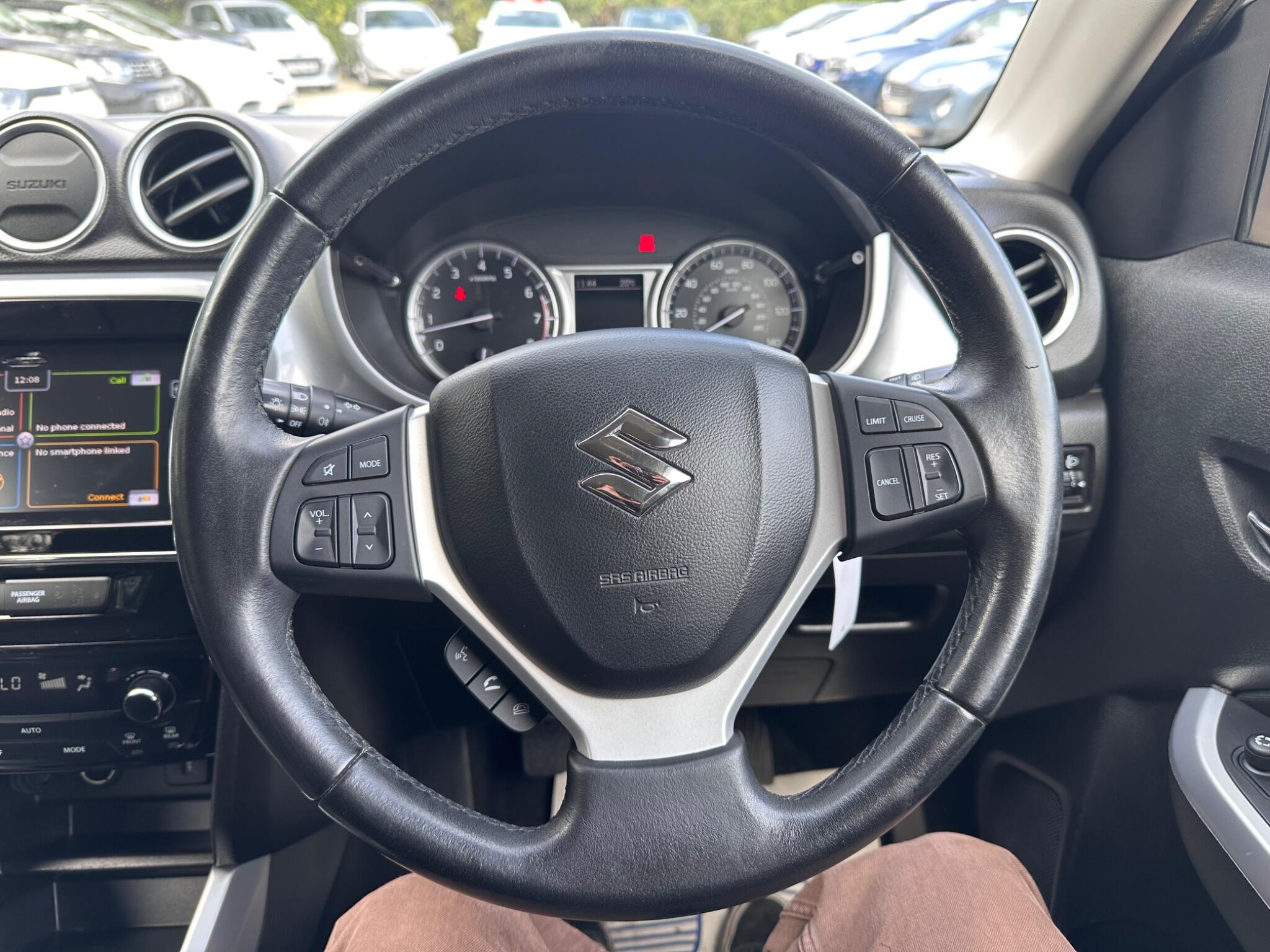 Suzuki Vitara view 29