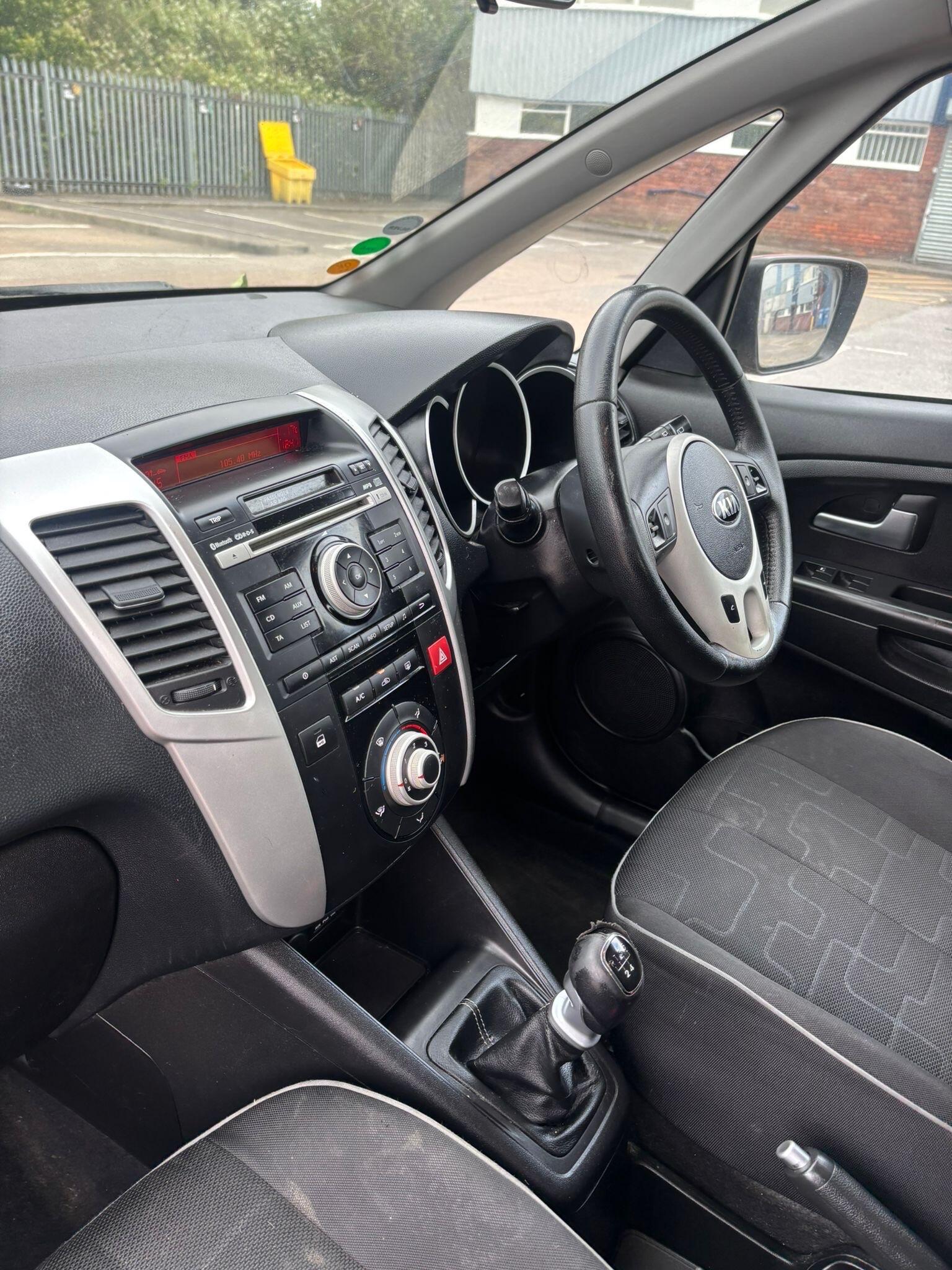 Kia Venga view 20