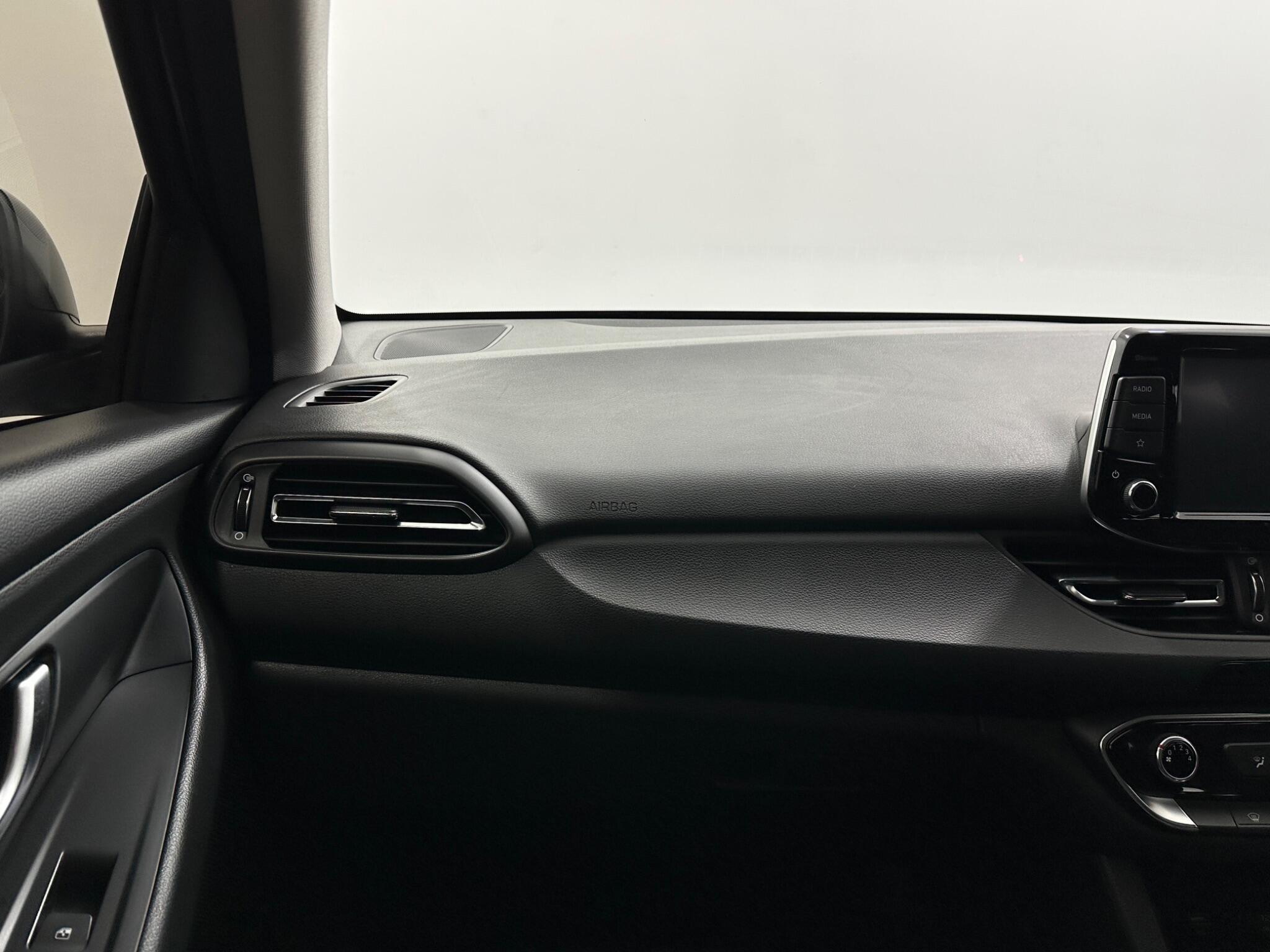 Hyundai i30 view 26