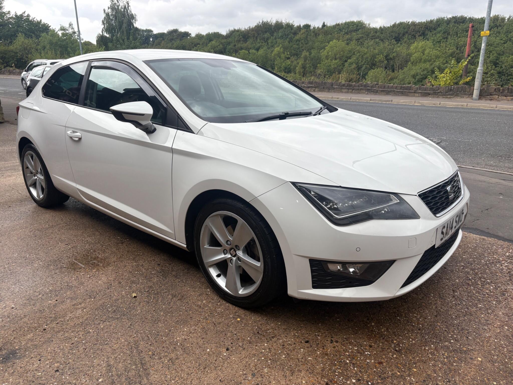 Seat Leon Leon view 2