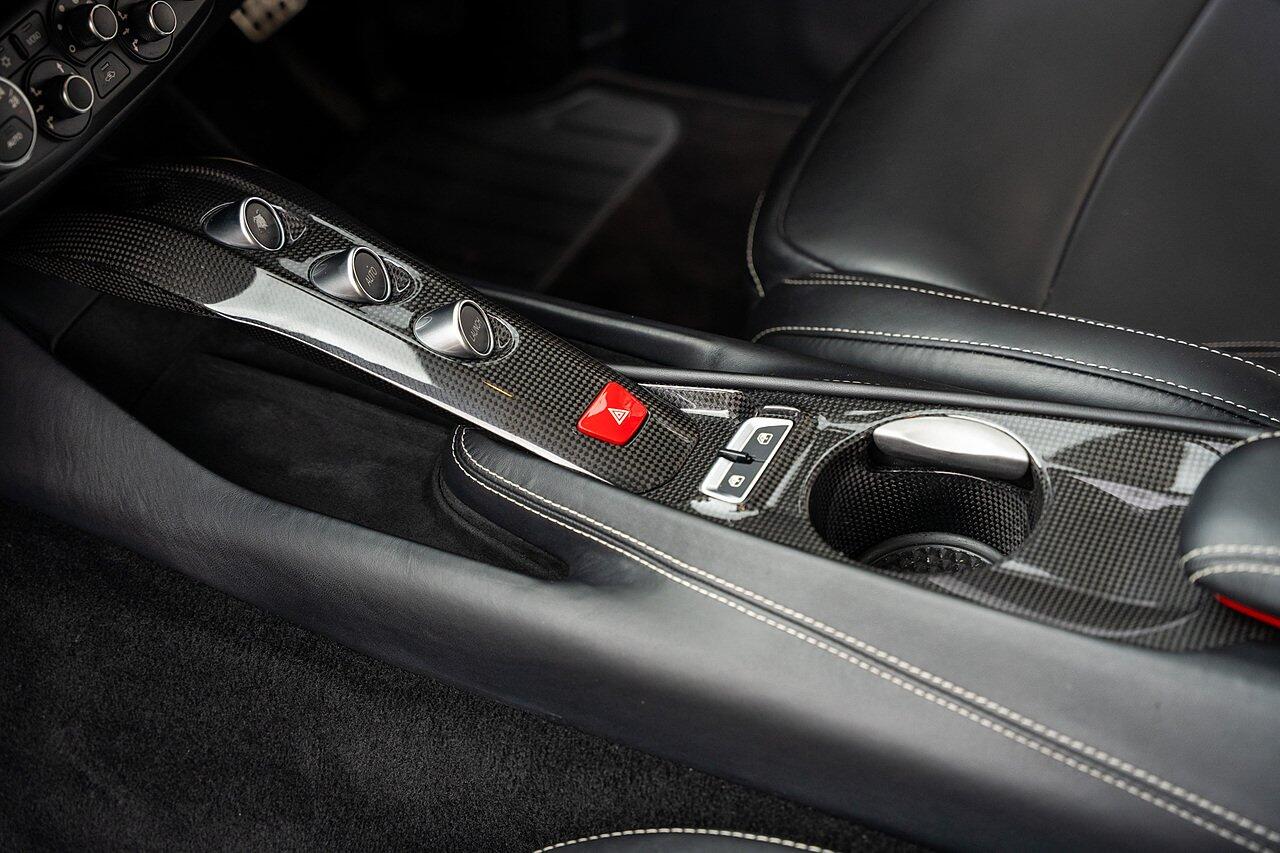 Ferrari F12 view 73