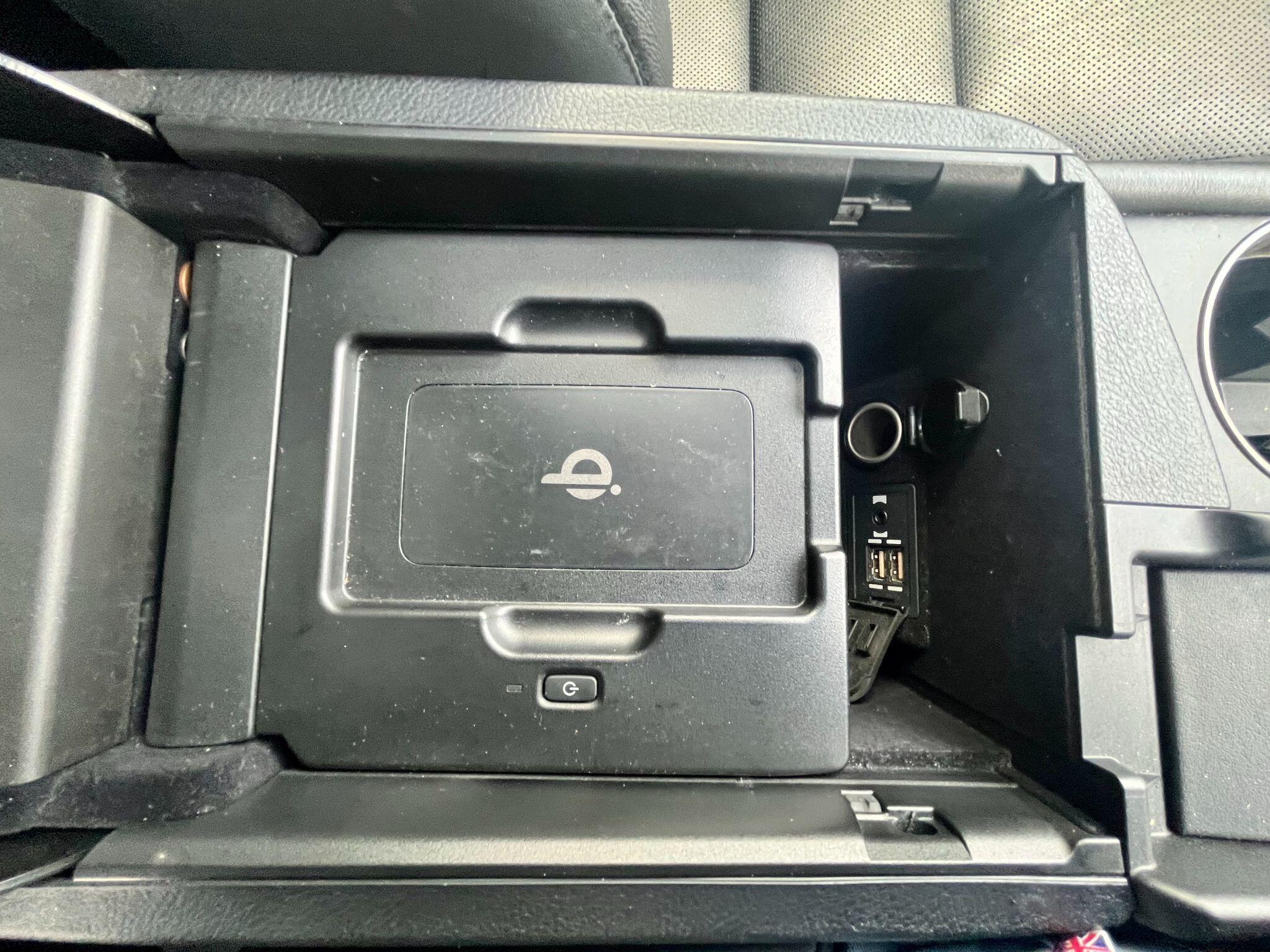 2015 Lexus NX 2.5 300h Premier E-CVT 4WD Euro 6 (s/s) 5dr • 60,207 miles image 23