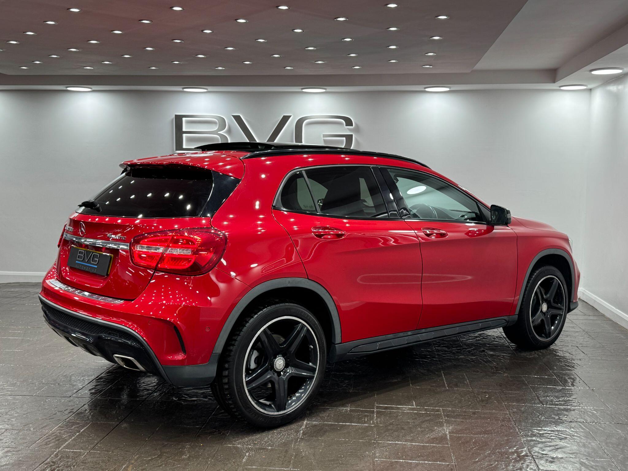 Mercedes-Benz GLA view 19