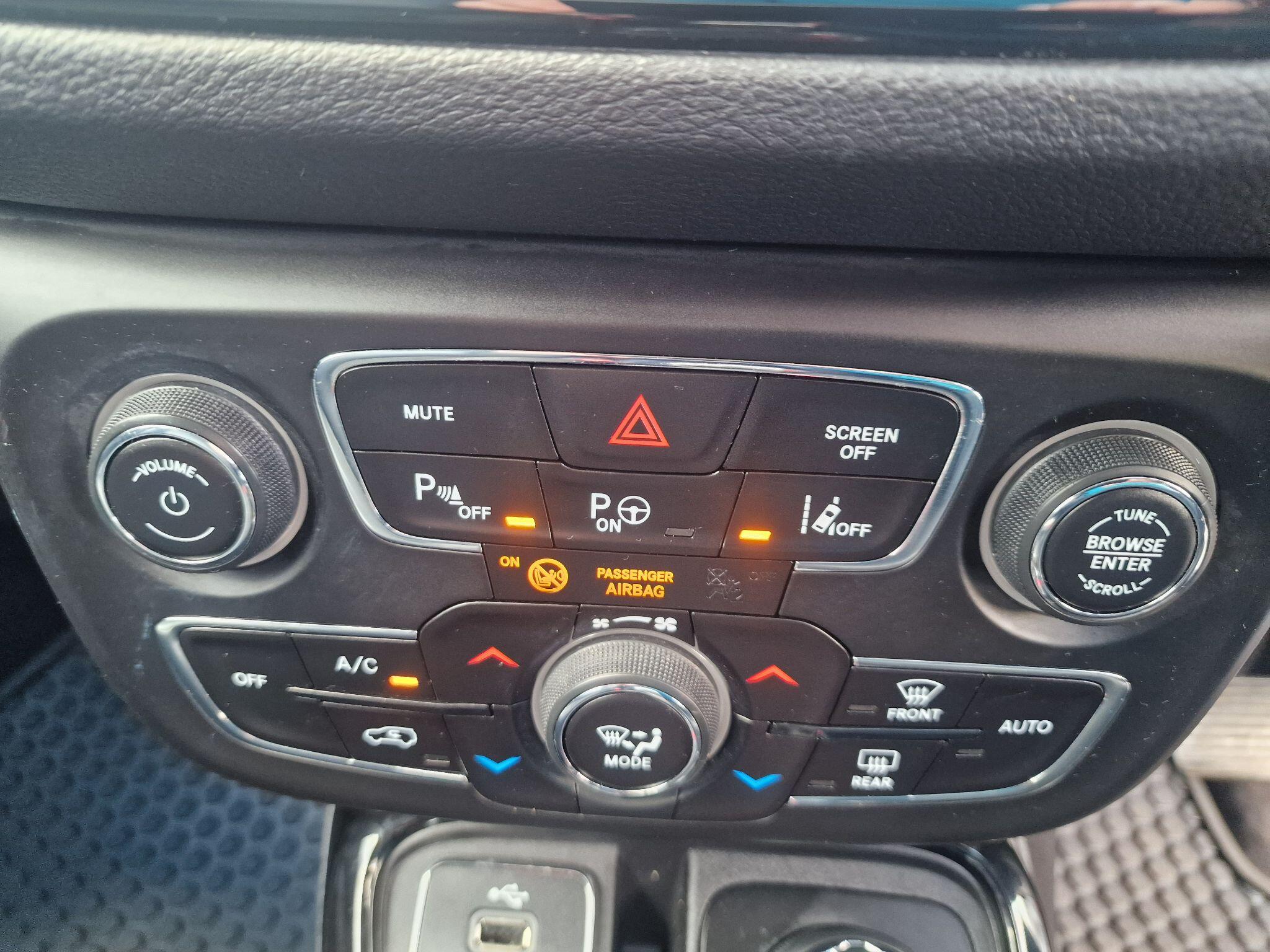 Jeep Compass view 83