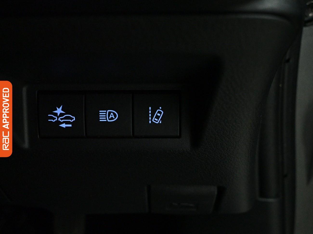 Toyota Yaris view 19