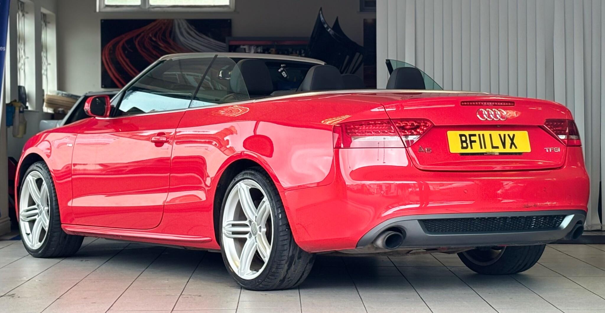 Audi A5 Cabriolet view 7