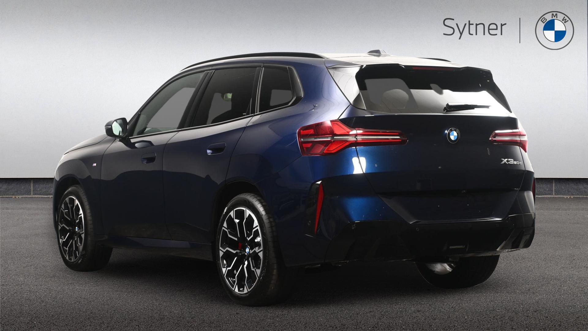 BMW X3 view 2