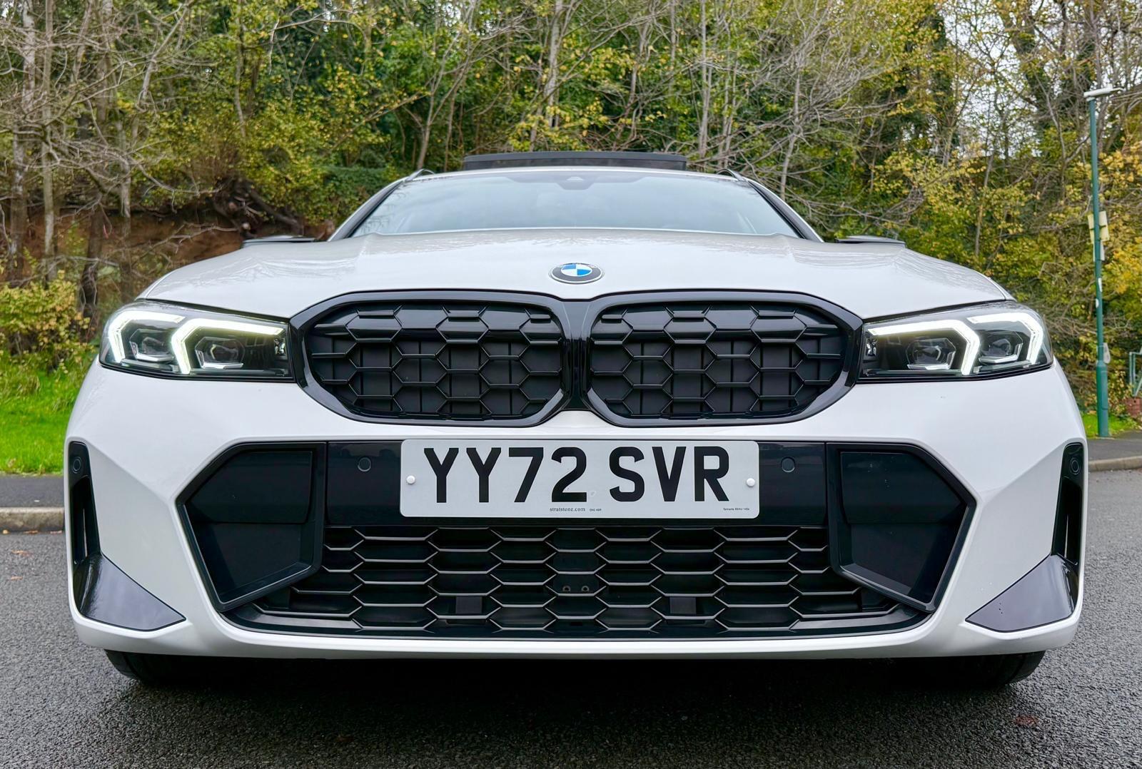 BMW 3 Series view 6