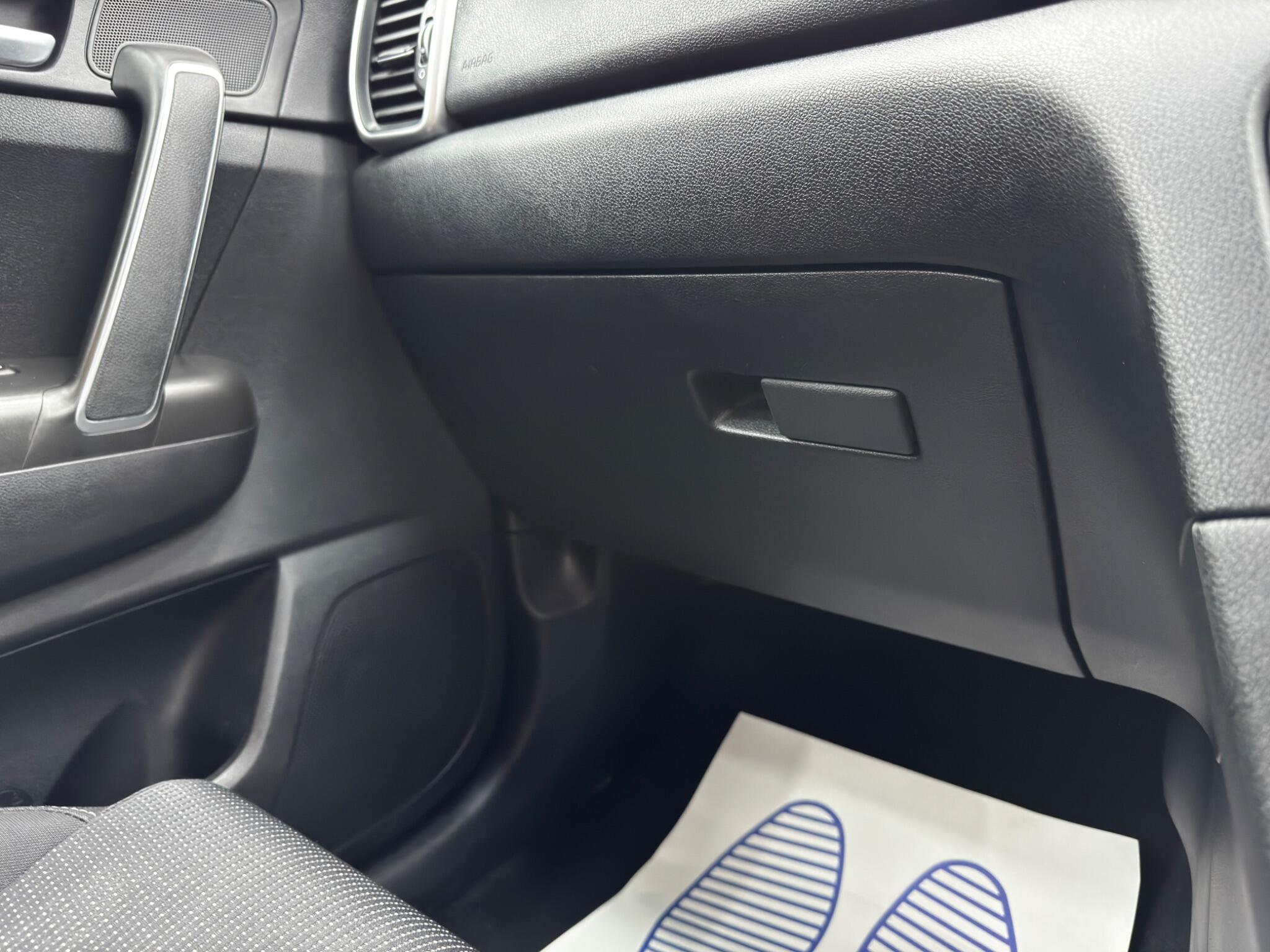 Kia Sportage view 34
