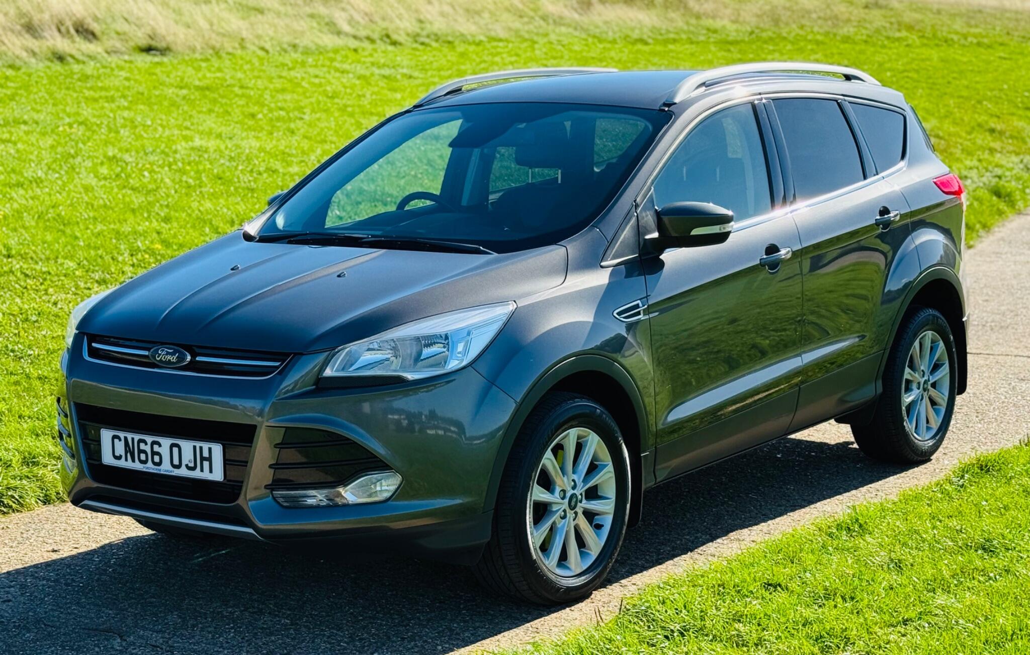 2016 Ford Kuga 2.0 TDCi Titanium 2WD Euro 6 (s/s) 5dr • 49,000 miles image 12