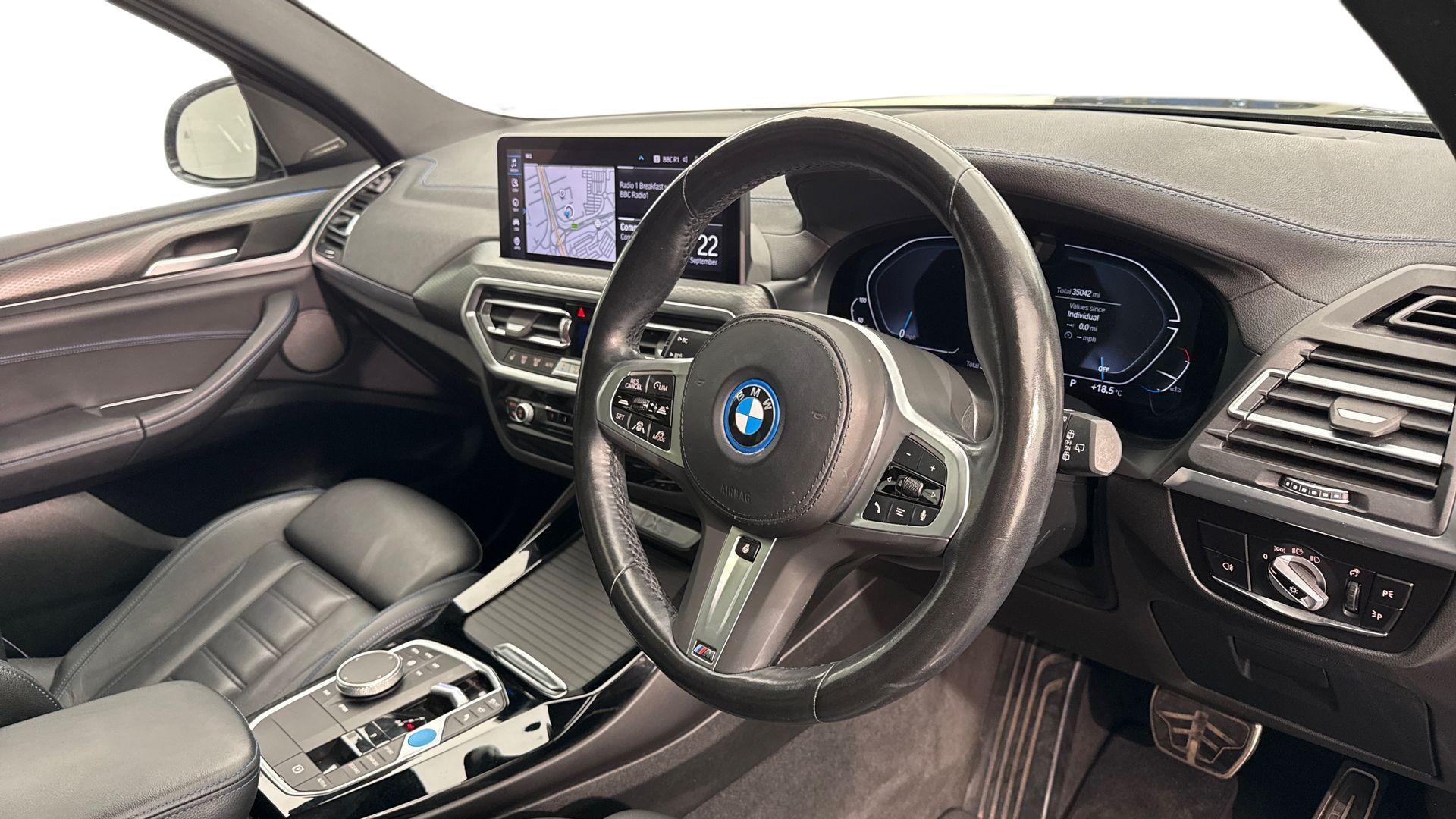 BMW iX3 view 6