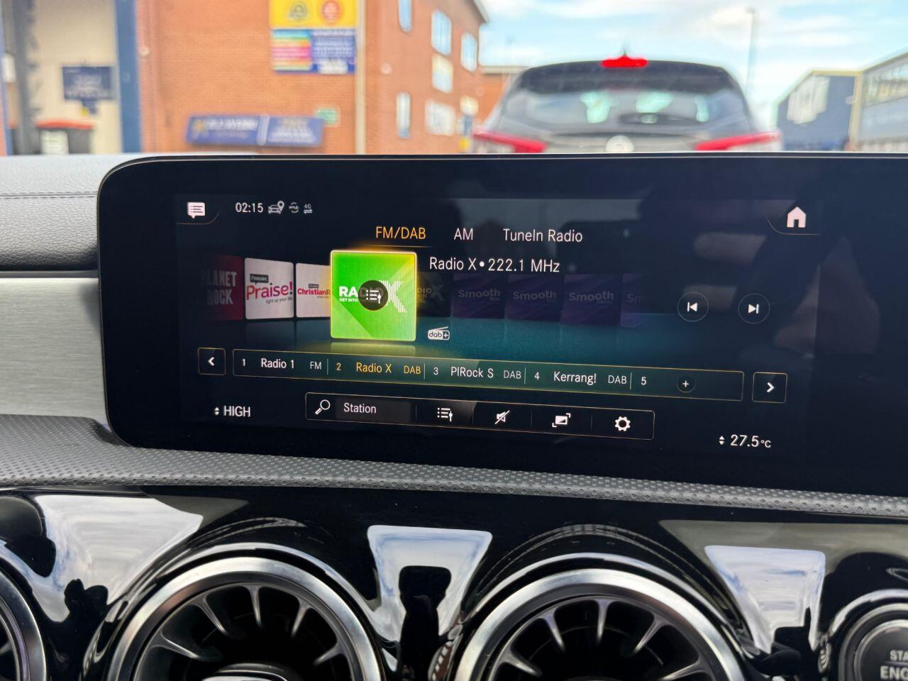 Mercedes-Benz CLA view 13