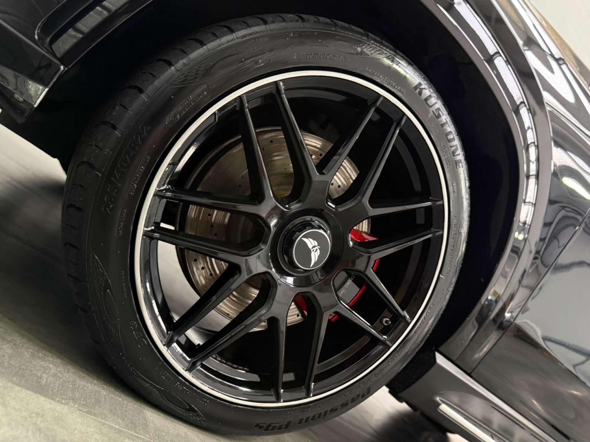Mercedes-Benz Gle view 23