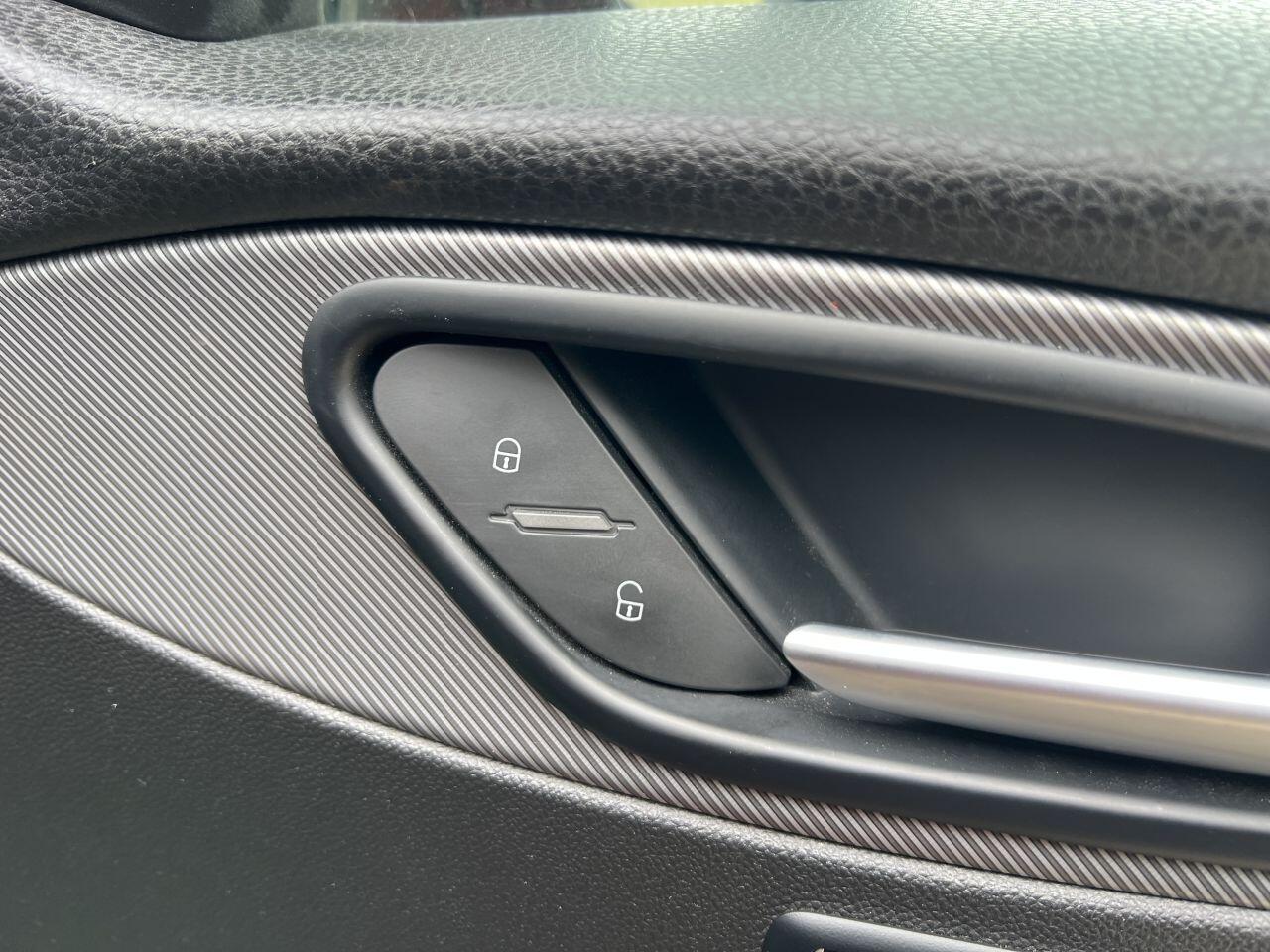 Alfa Romeo Stelvio view 66