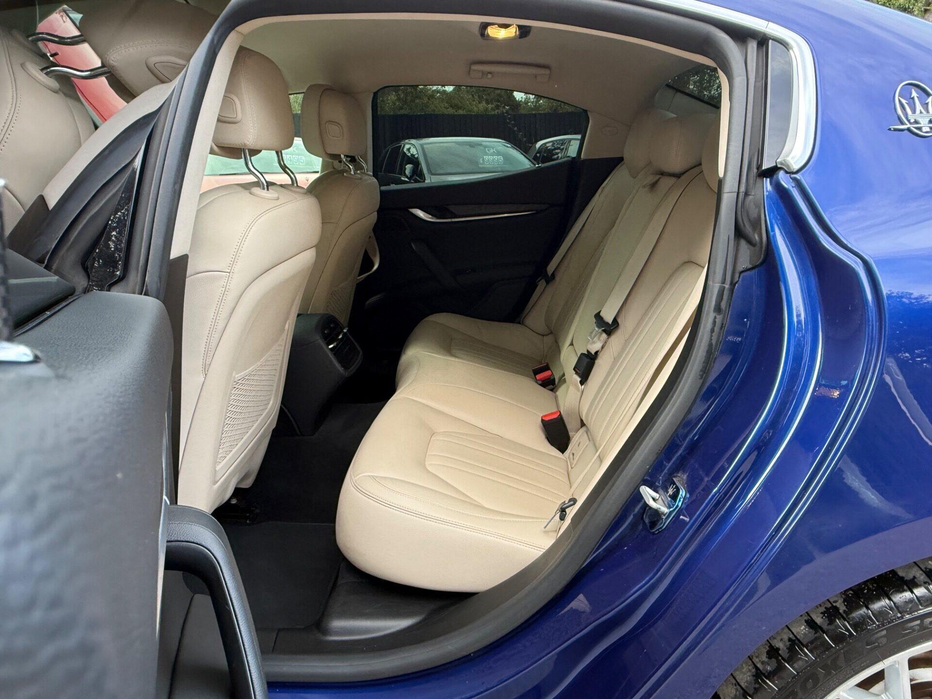 Maserati Ghibli view 19