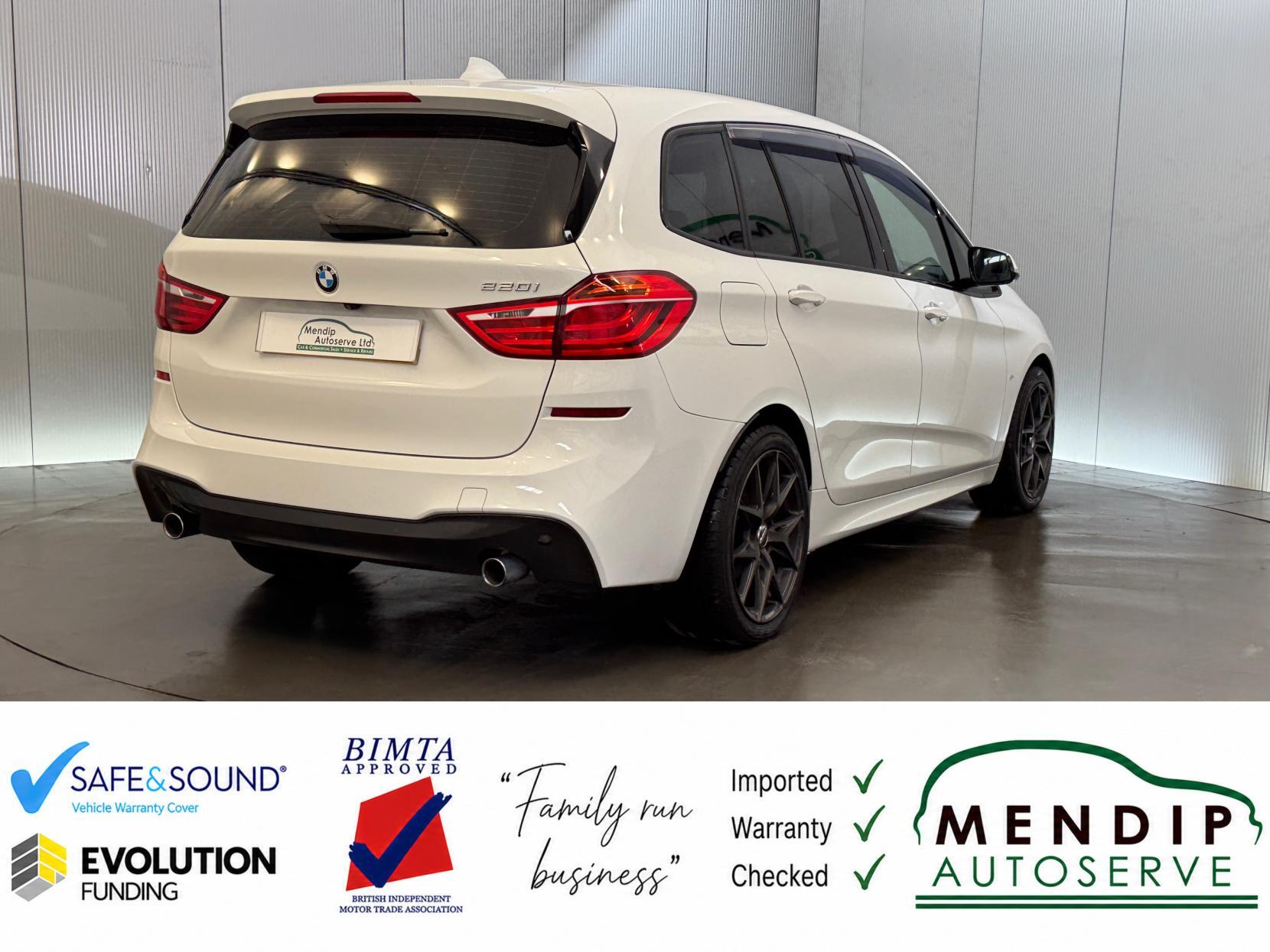 BMW 2 Series view 23