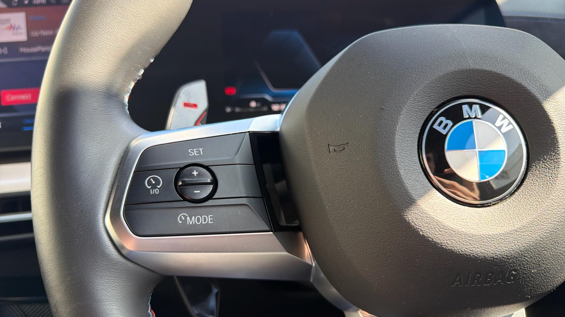 BMW X2 view 18