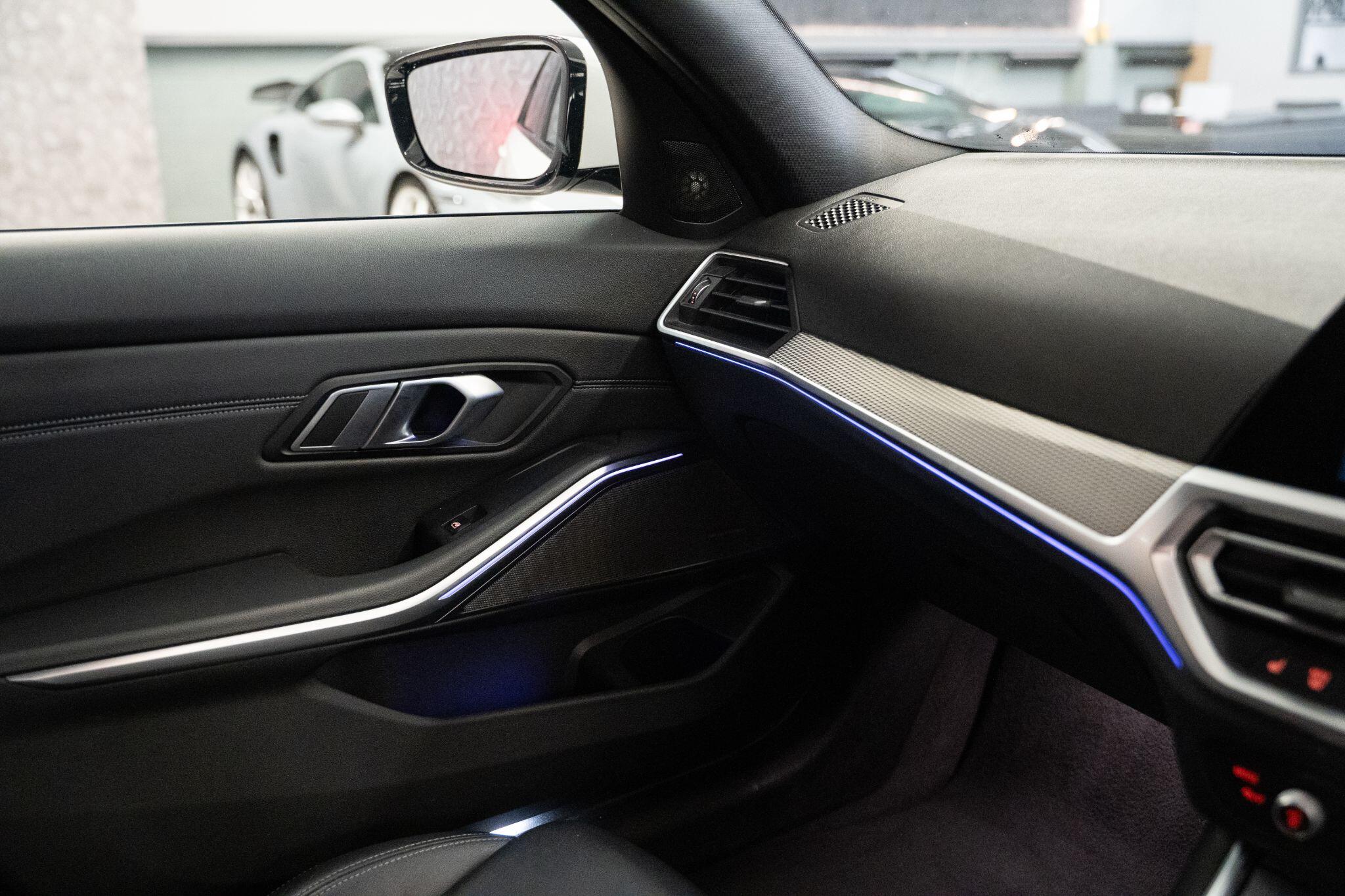 BMW 3 Series view 47