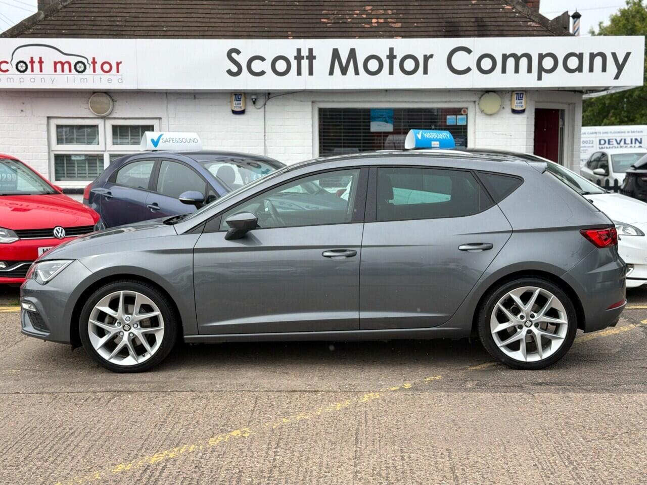Seat Leon view 8