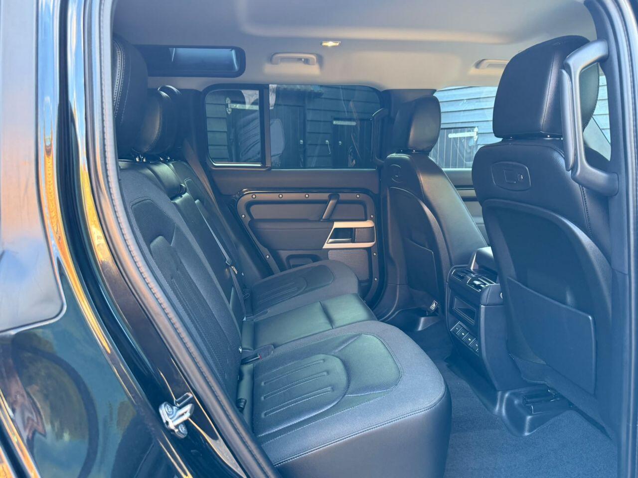 Land Rover Defender view 12