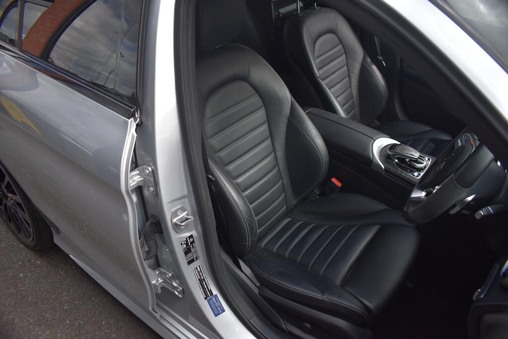 Mercedes-Benz C Class view 27