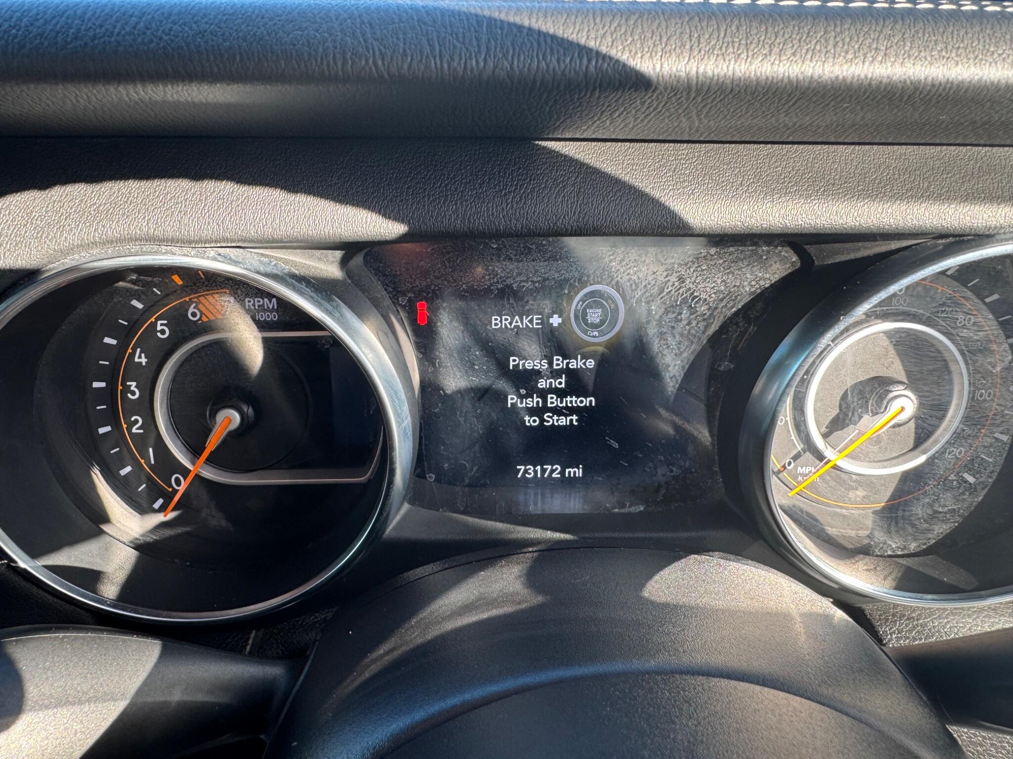 Jeep Wrangler view 36