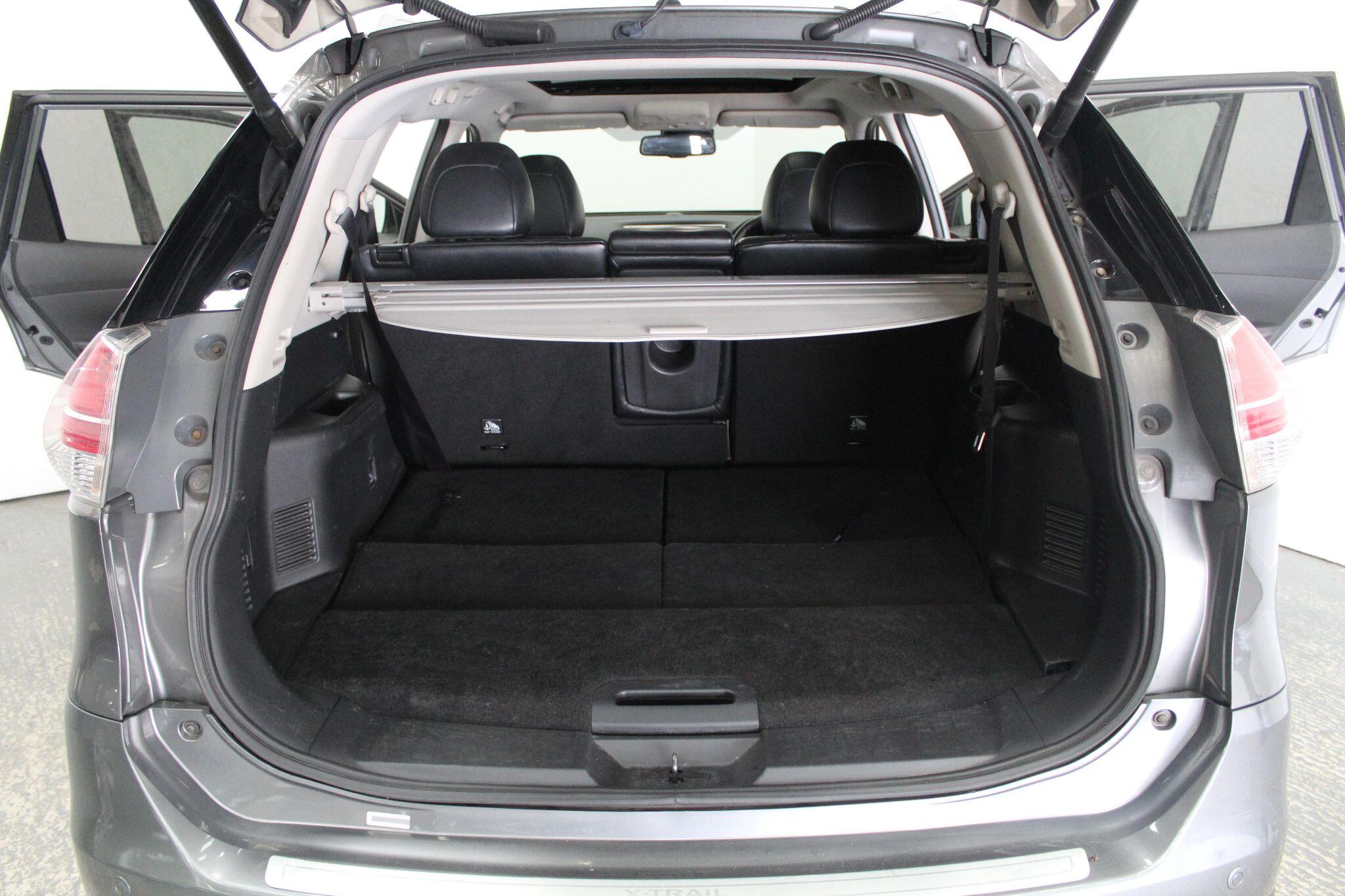 Nissan X-Trail view 25