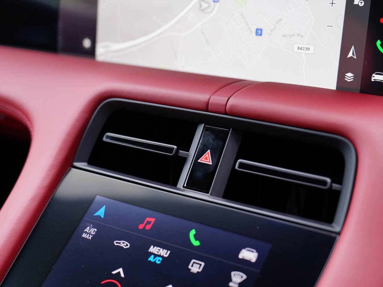 Porsche Taycan view 40