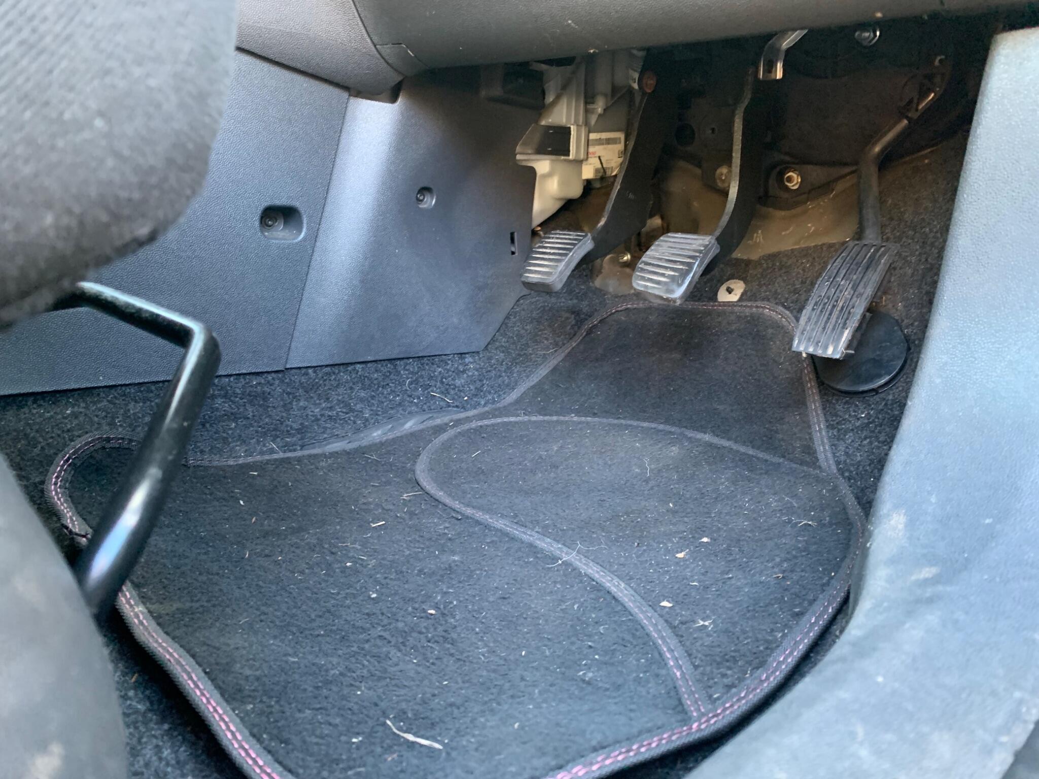 2009 Vauxhall Corsa image 78