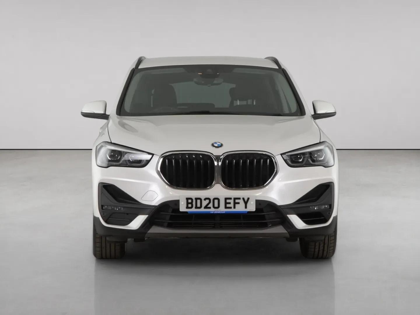 BMW X1 view 5