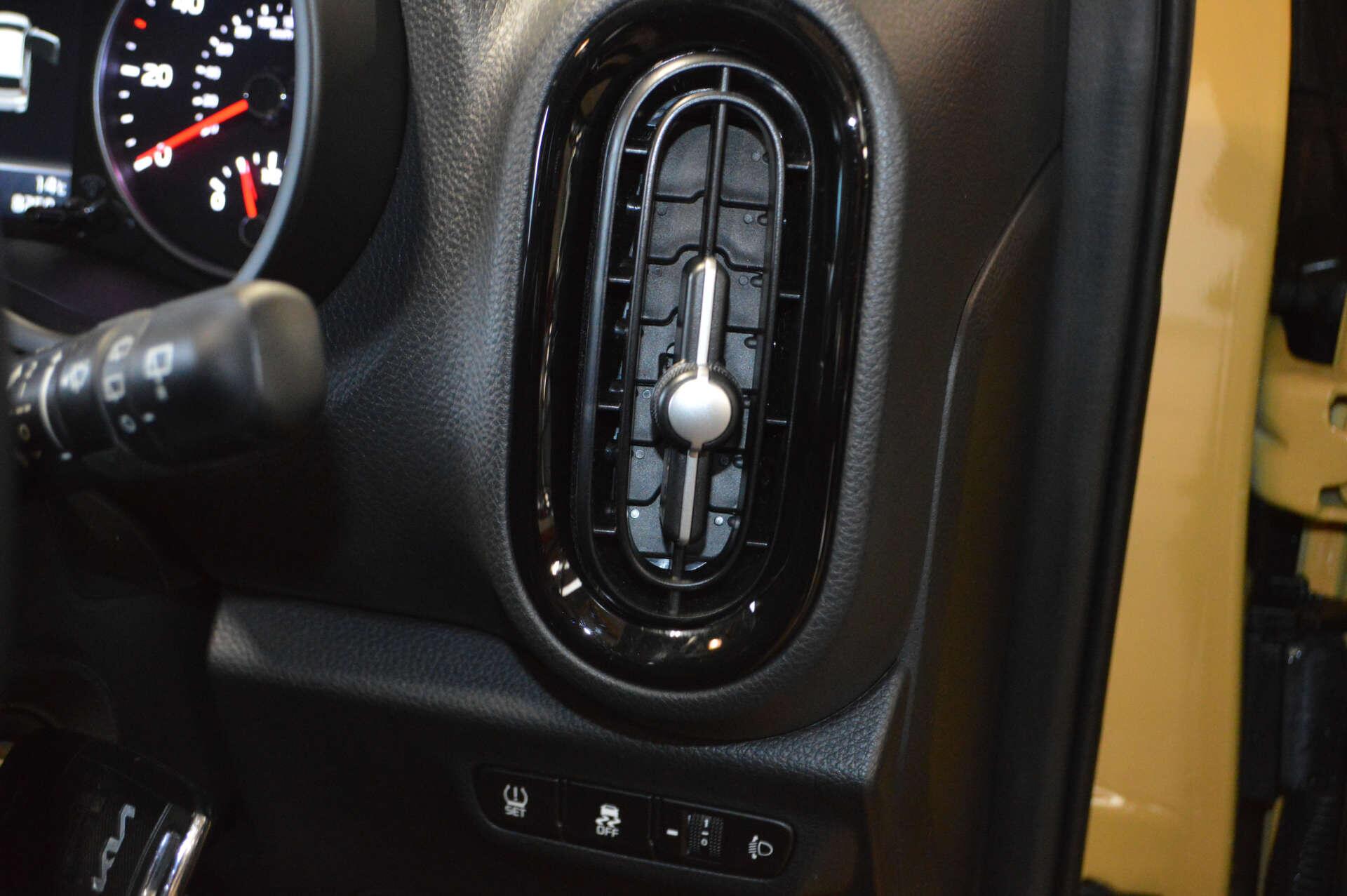 Kia Picanto view 31