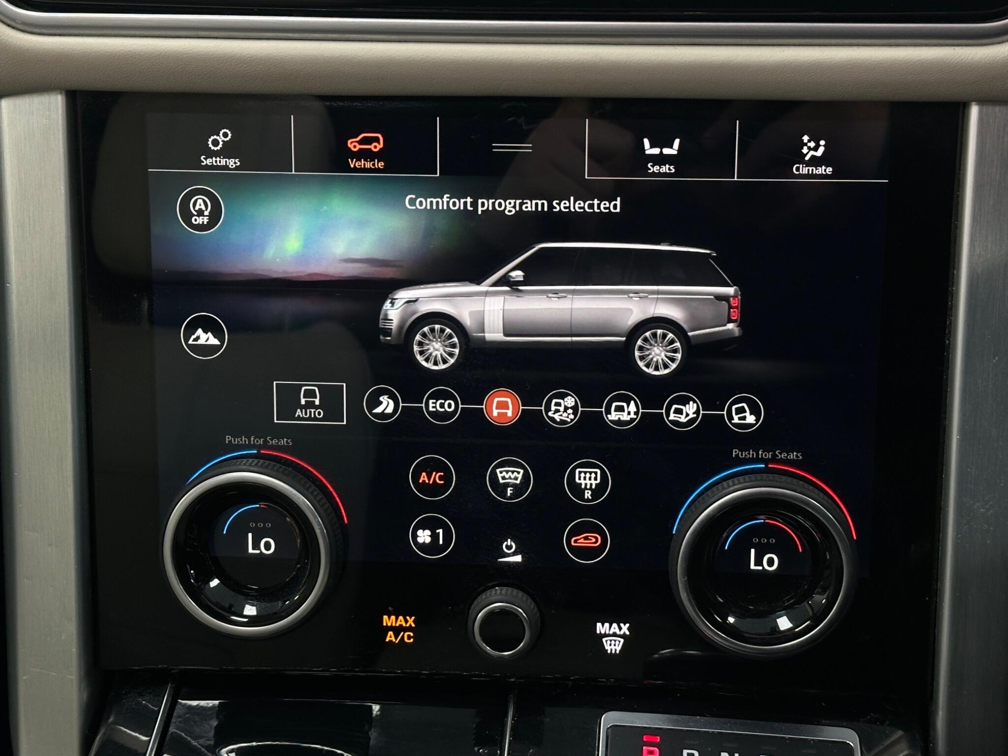 Land Rover Range Rover view 29
