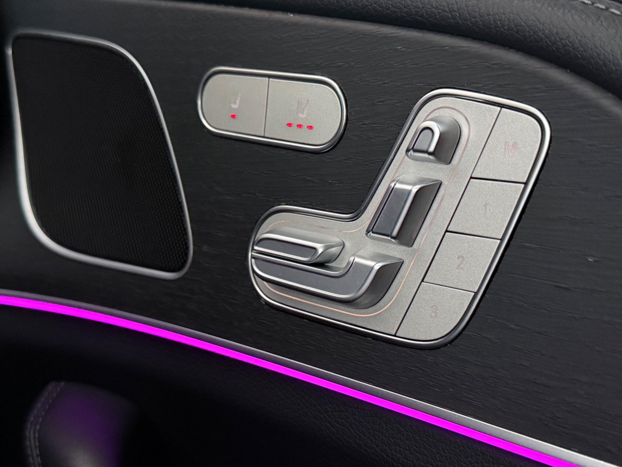 Mercedes-Benz Gle view 19