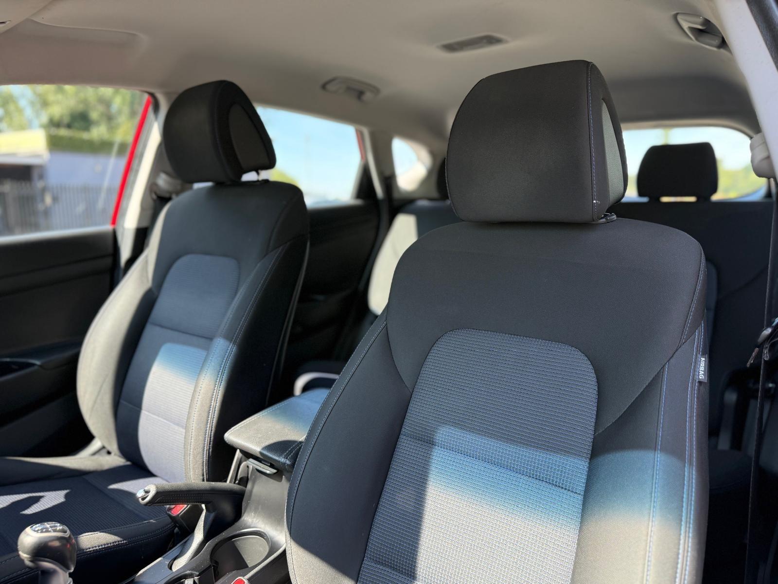 Hyundai Tucson view 30