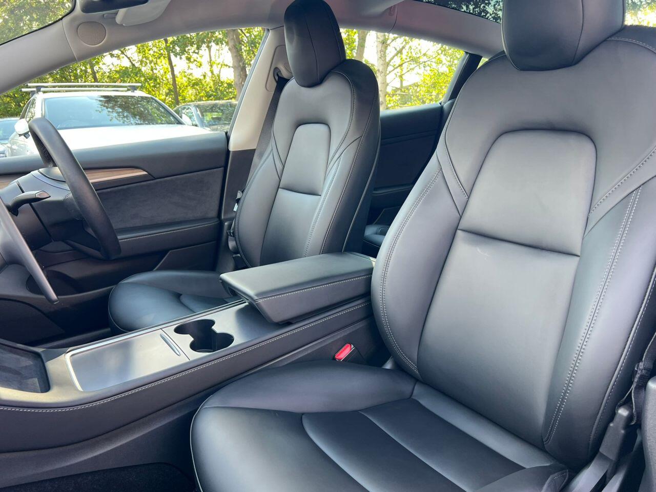 Tesla Model 3 view 18
