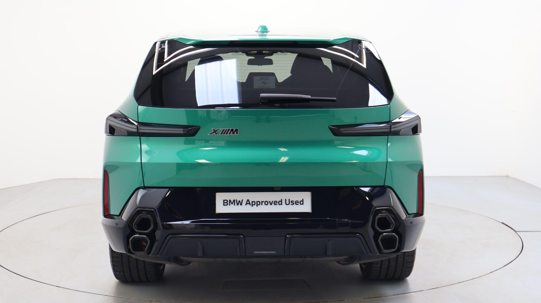BMW XM view 14