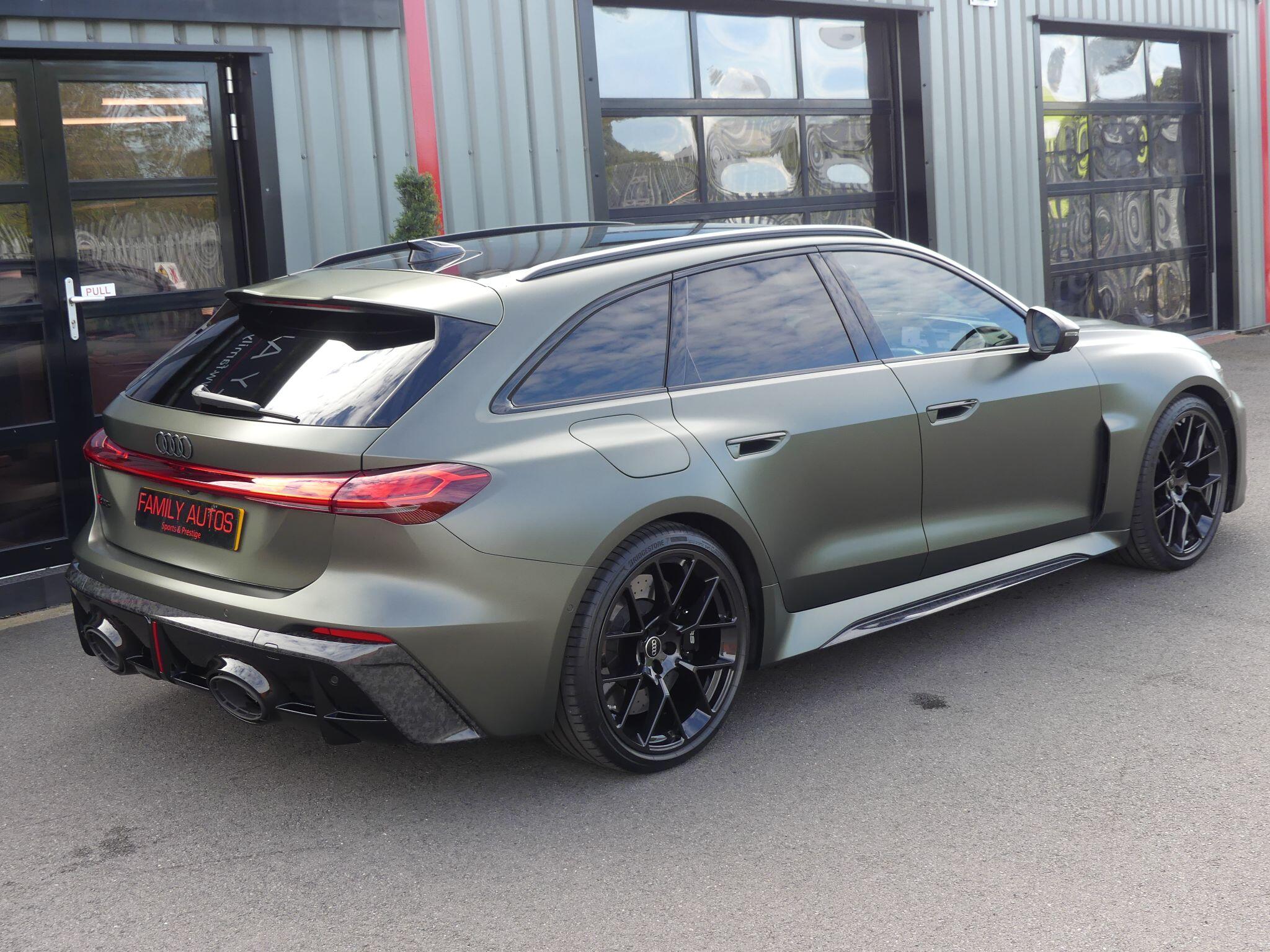 Audi RS5 view 10