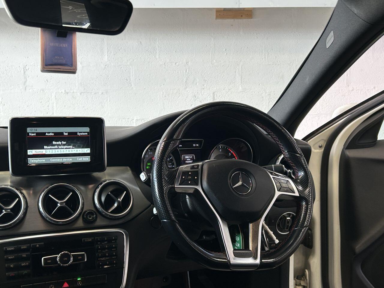Mercedes-Benz Gla view 34