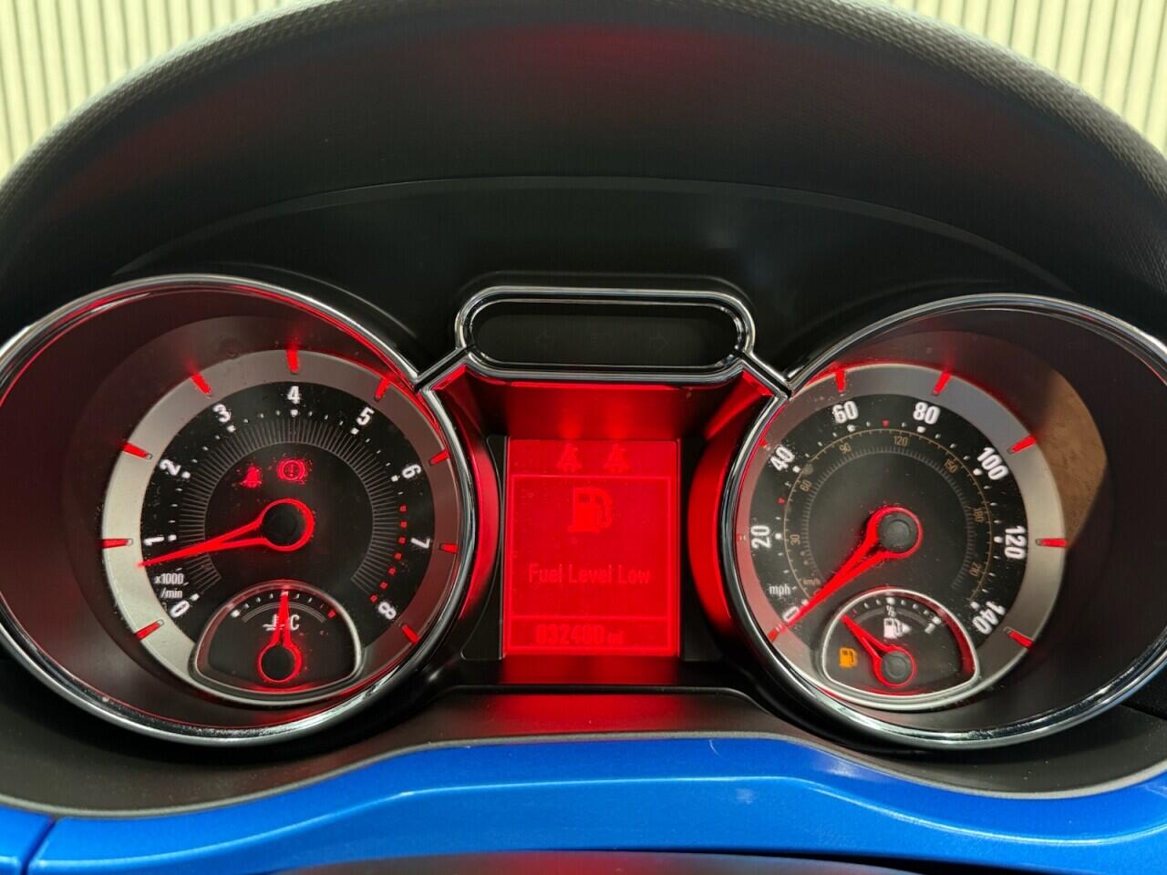 Vauxhall Adam view 12