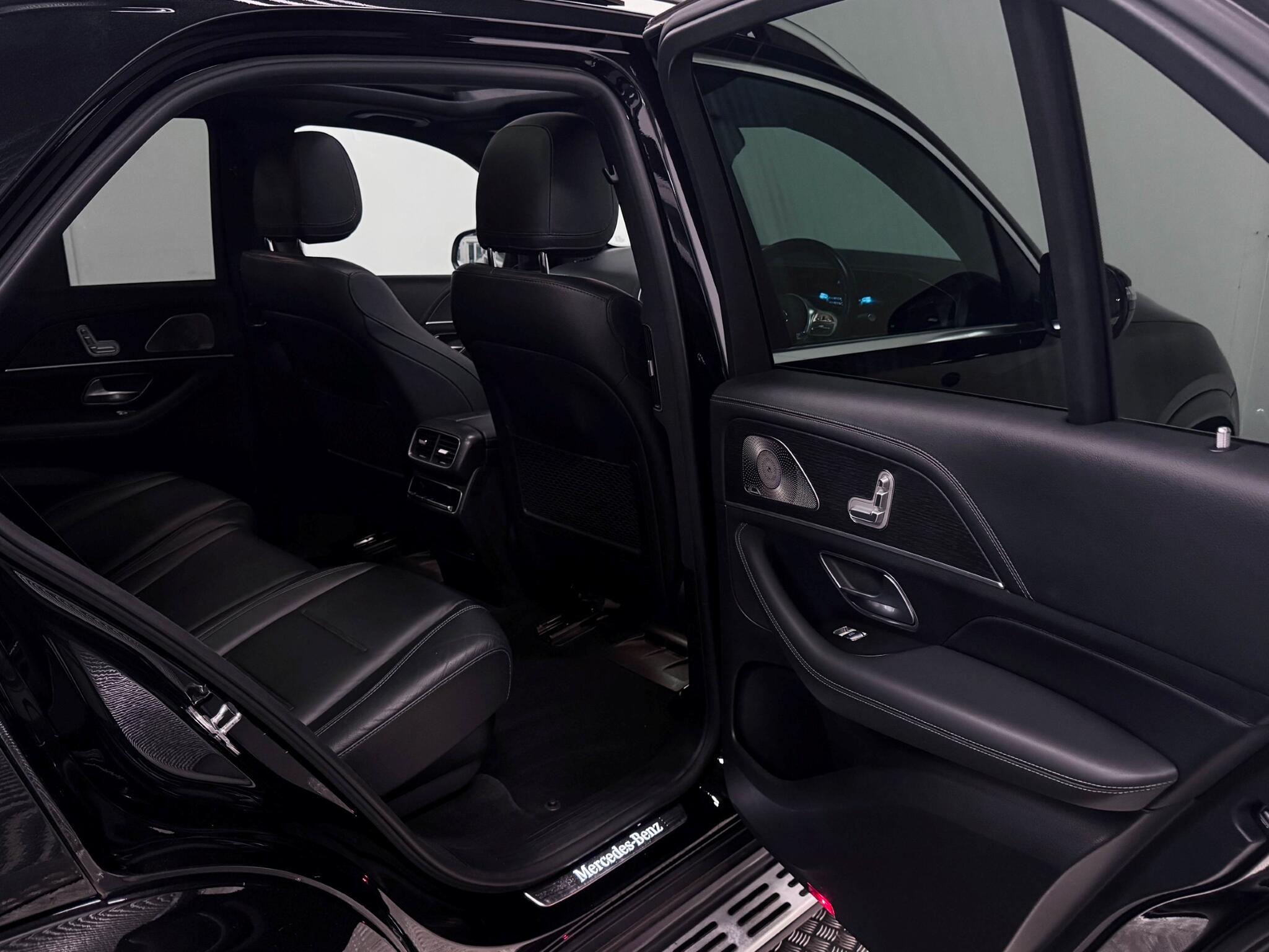 Mercedes-Benz Gle view 13
