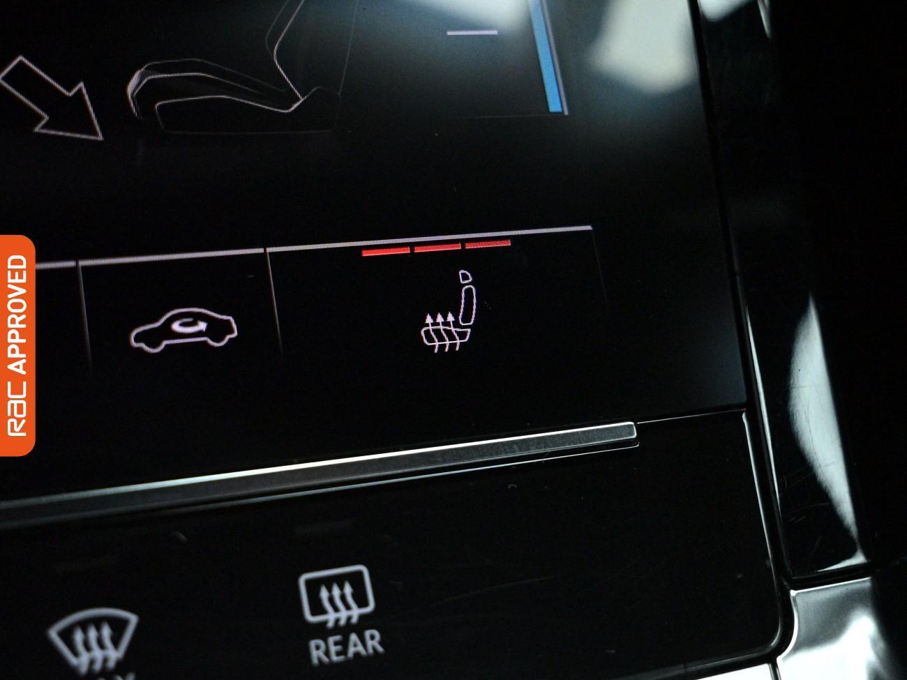 Audi E-Tron view 19