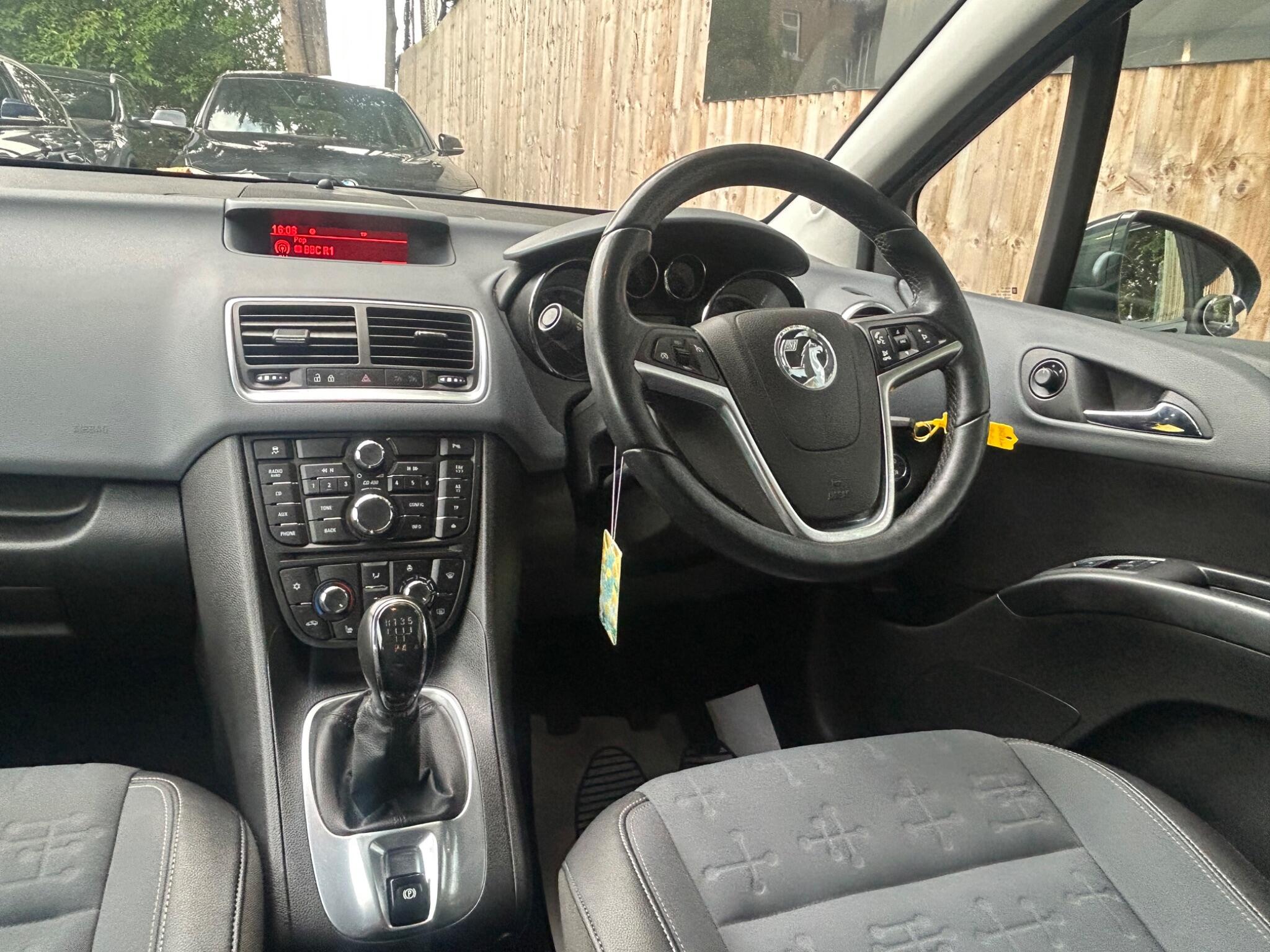 Vauxhall Meriva view 25