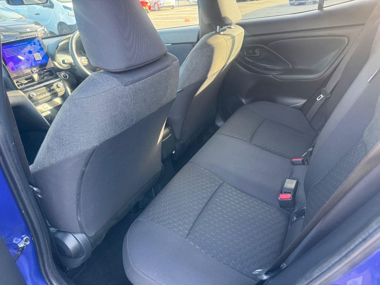 Toyota Yaris Cross view 15
