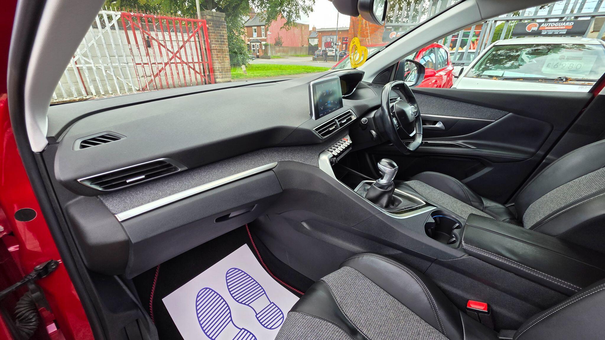 Peugeot 3008 view 27