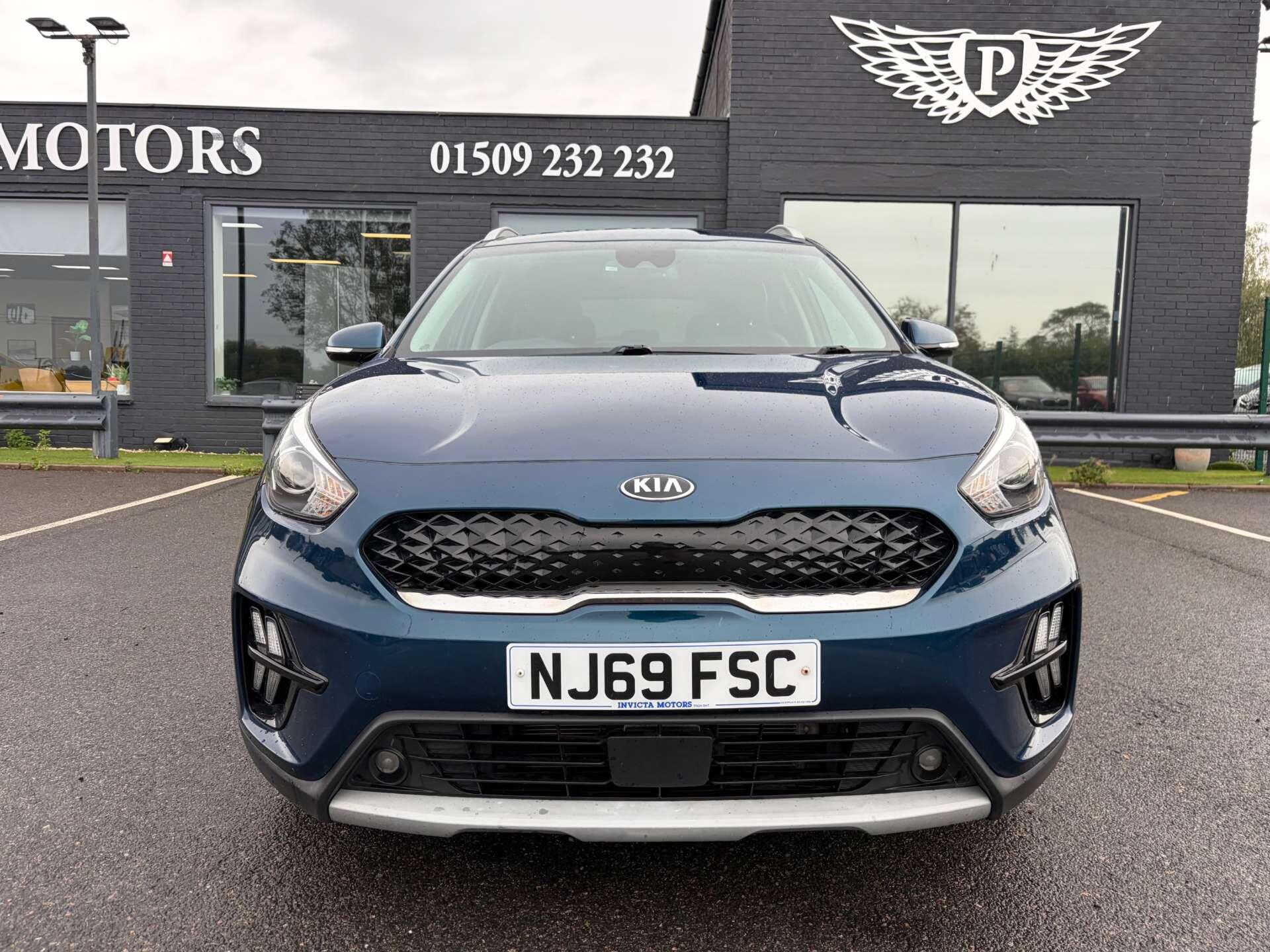 Kia Niro view 3
